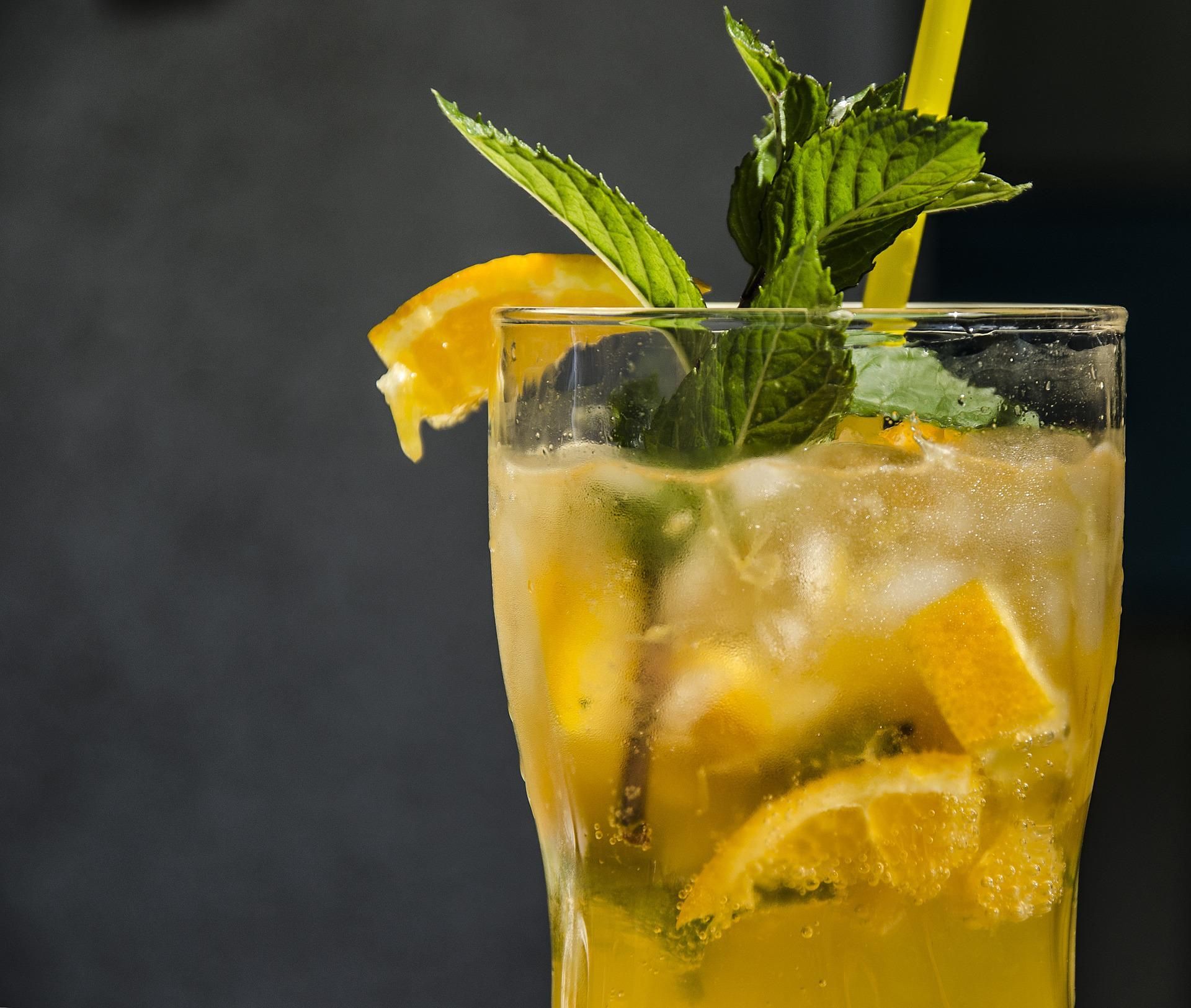 Cocktail Tips: How To Make Shrubs